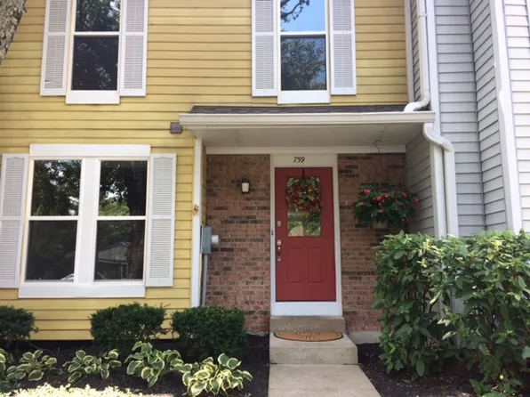 759 S Woodlyn Dr, Cincinnati, OH 45230