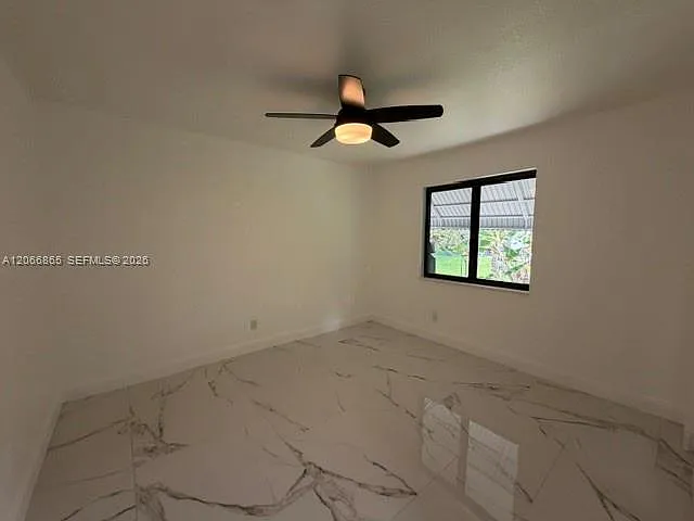 6217 NW 75th Way — Photo 8