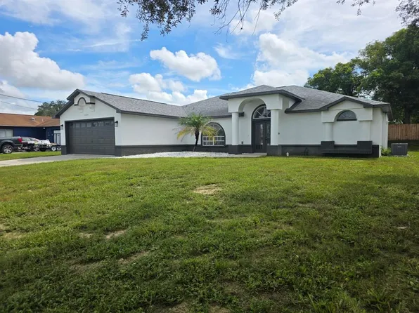1032 Concert Ave, Spring Hill, FL 34609