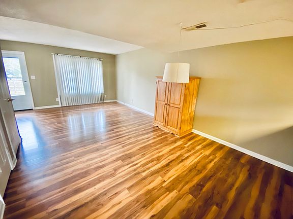 Living room 2_05122021