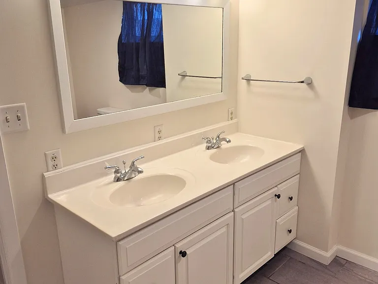 613 Lincoln St — Photo 15