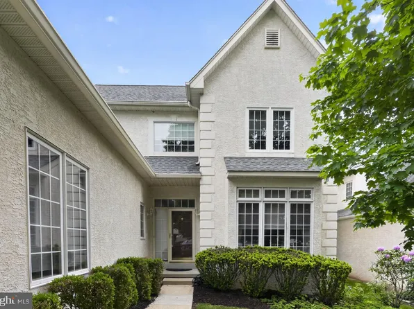 9 Ridgeview Rd, Newtown Square, PA 19073