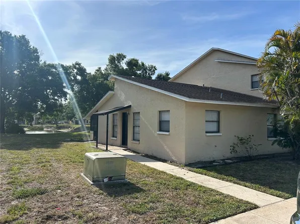 6301 58th St N APT 1001, Pinellas Park, FL 33781