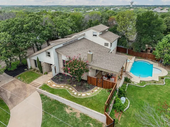 3610 Green Meadow Ln, Flower Mound, TX 75022