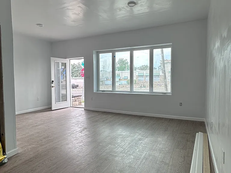 645 S Federal Blvd — Photo 7