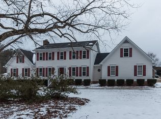 7456 Mayfair Wood Dr, Fuquay Varina, NC 27526