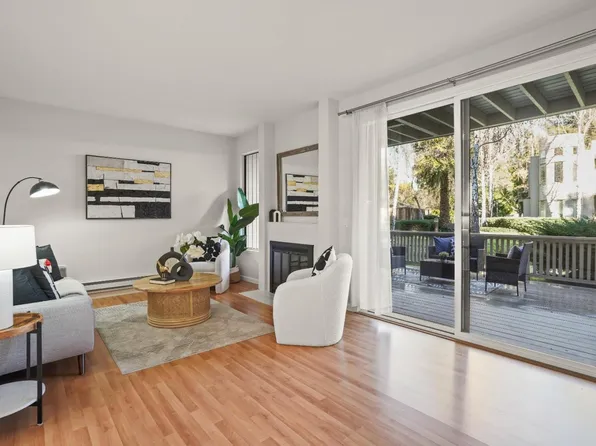 928 Wright Ave APT 1005, Mountain View, CA 94043