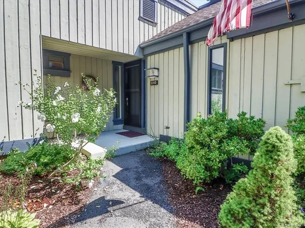 314 Heritage Village #D, Southbury, CT 06488