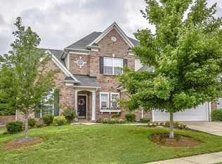 4023 Barclay Forest Dr, Charlotte, NC 28213