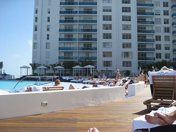 center pool @ gavenseport