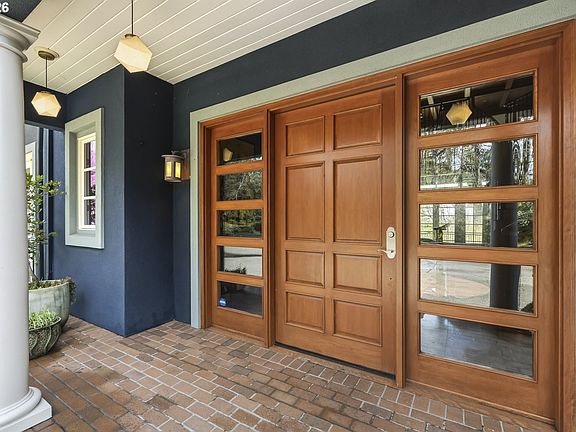 4th image of 7910 NW Gales Ridge Ln