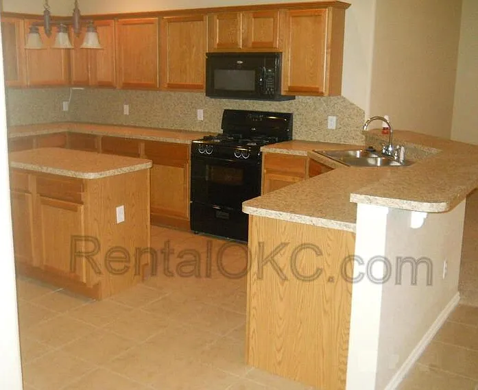 6721 Eagles Lndg — Photo 8