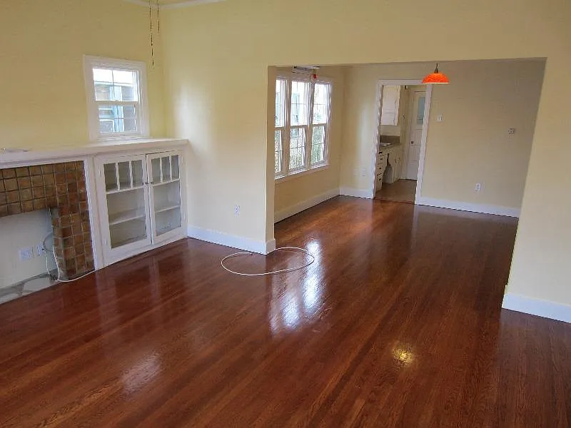 1 bed, 940 sqft, $2,375 — Photo 3