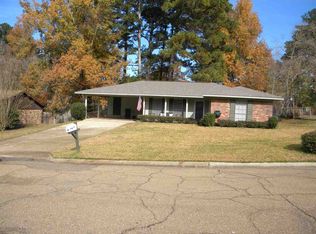 422 Bruin Ave, Pearl, MS 39208