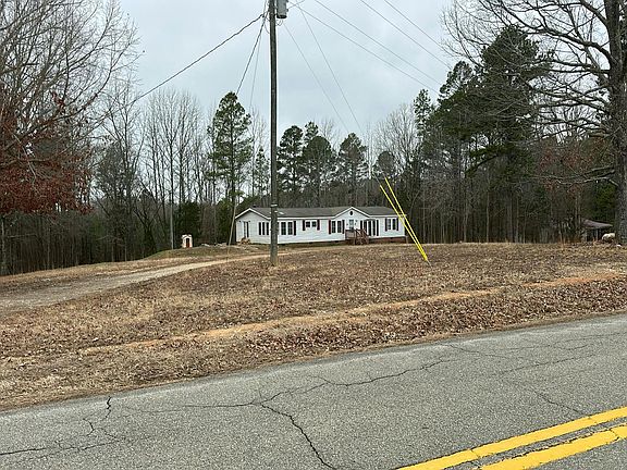 3rd image of 2518 Phillis Rd