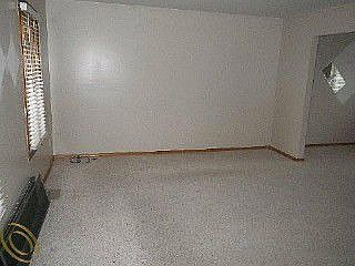 4th image of 691 Oxhill Ct