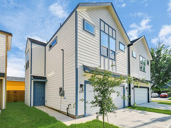 2nd image of 2119 Esther Dr