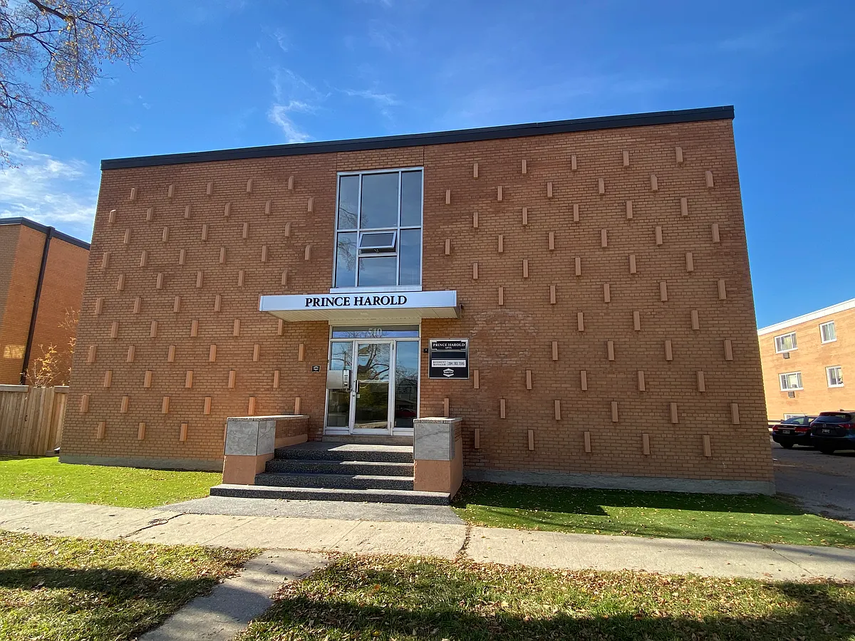 Building Photo - 510 Burnell St
