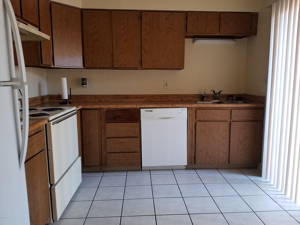 1st image of 4968 N Plaza Amor