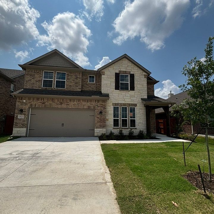 1st image of 1921 Velora Dr