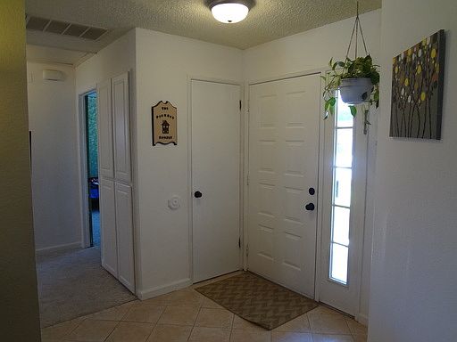 4th image of 8647 Amesbury Ct