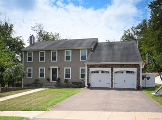 104 Tavern Cir, Middletown, CT 06457