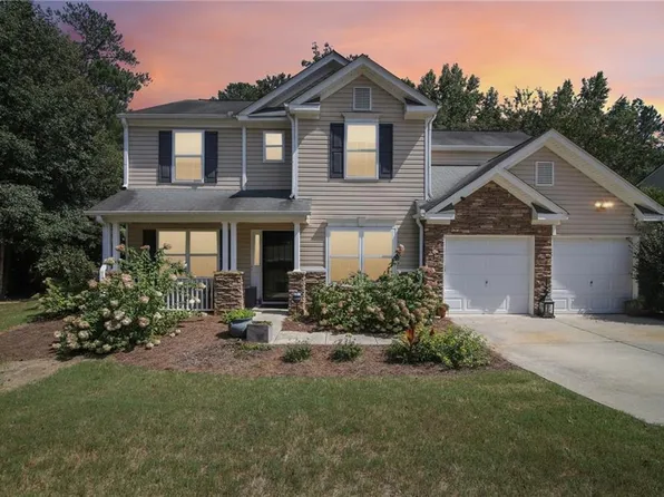 319 Bridgestone Ln, Douglasville, GA 30134