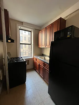 Rented by BRICK & GALO REALTY CORP | media 8