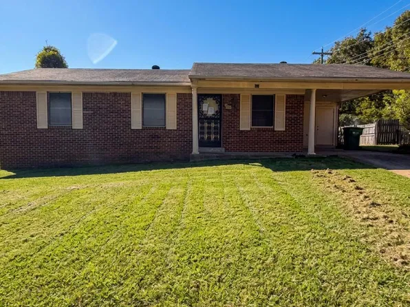 133 Coolwood Dr, Jackson, TN 38301