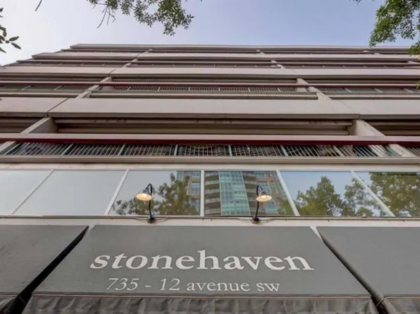 735 S 12th Ave SW #307, Calgary, AB T2R 1J7