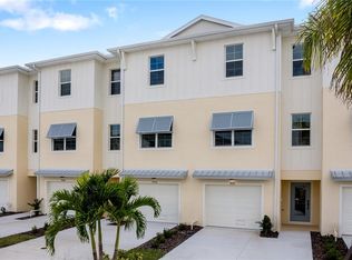 9992 Key Haven Rd, Seminole, FL 33777