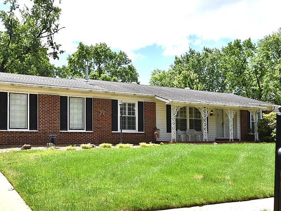 2nd image of 2997 Westminster Dr