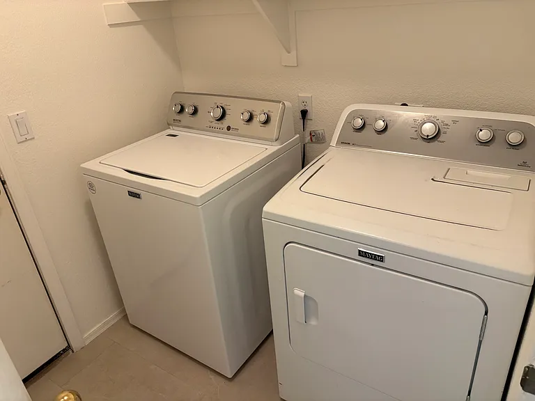 3812 W Fallen Leaf Ln — Photo 14