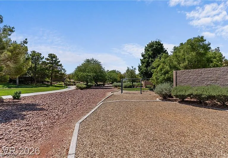 6109 Brenneman St — Photo 45
