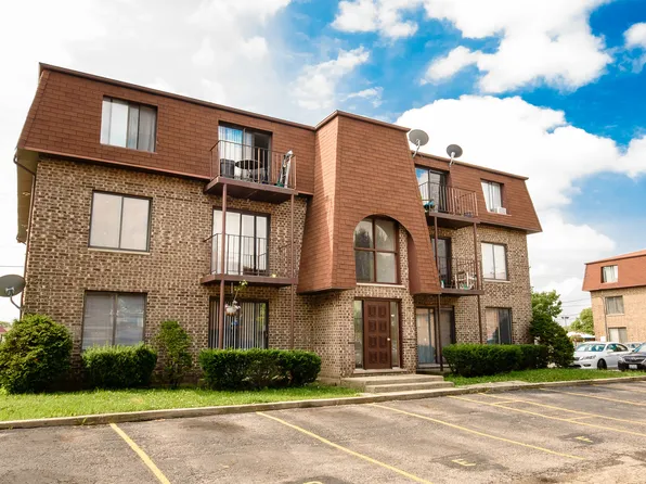 1543 S Ardmore Ave APT E, Villa Park, IL 60181