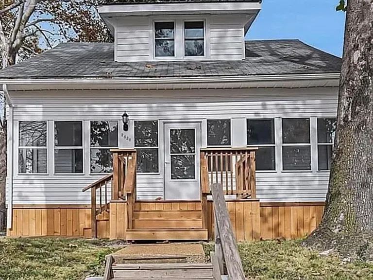 2638 Sanford Ave — Photo 1