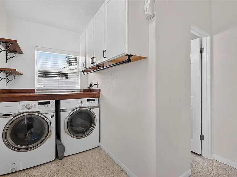 12496 136th Ln — Photo 29