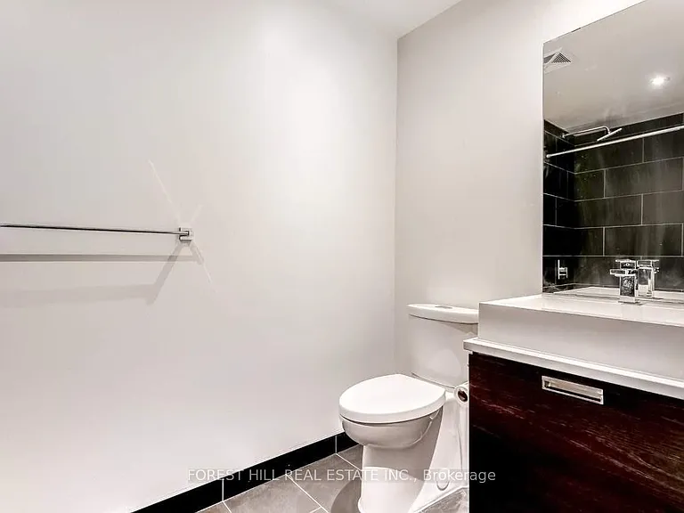 246 Logan Ave #212 — Photo 12
