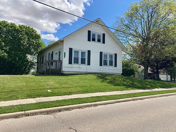 3rd image of 509 Mill St