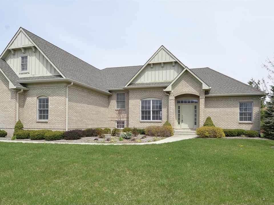 1st image of 11504 Full Moon Ct