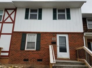 313 Fairfax Rd, Blacksburg, VA 24060