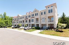 1st image of 21091 Laguna Dr