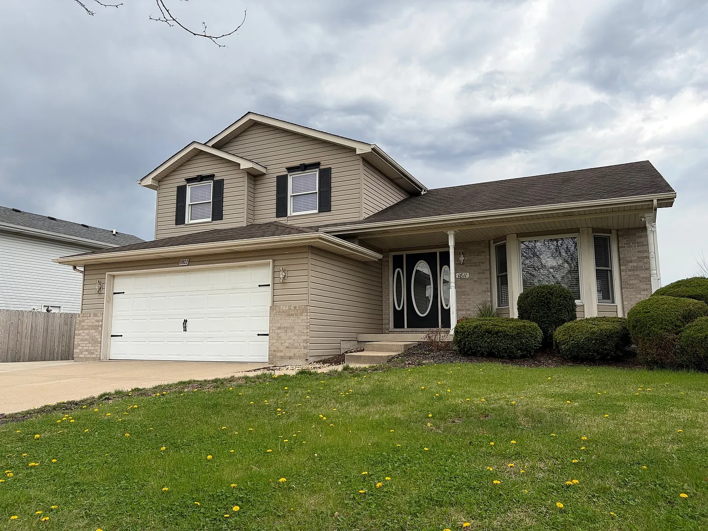 1811 Cumberland Dr photo 1