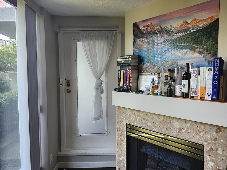 1633 W 8th Ave #3 — Photo 11