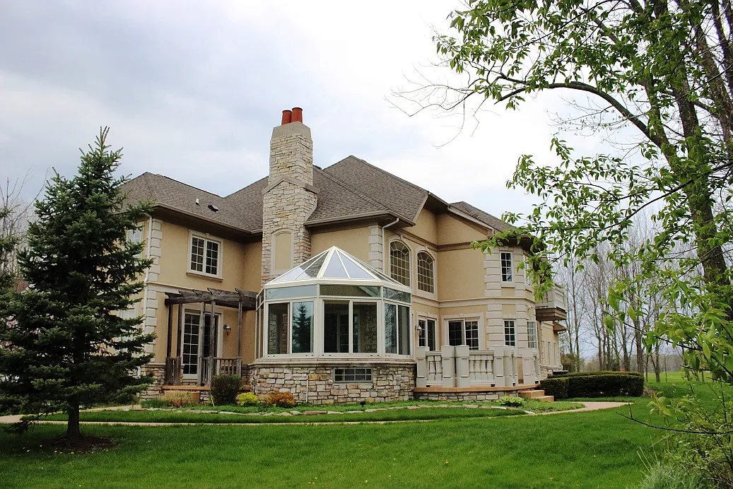 1401 Nelson Dr photo 1