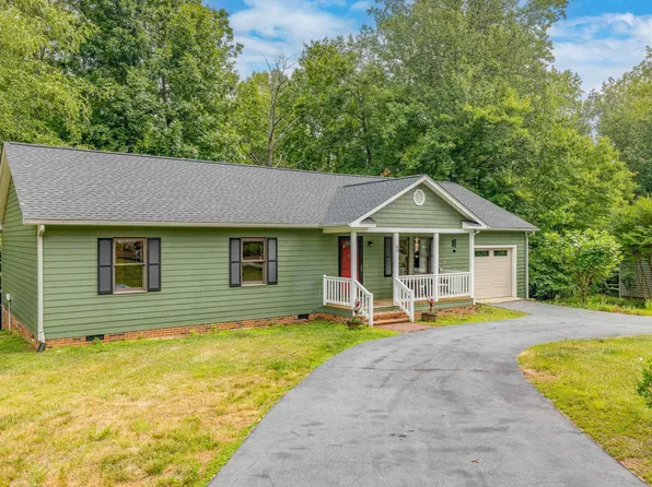 45 Morewood Pl, Palmyra, VA 22963