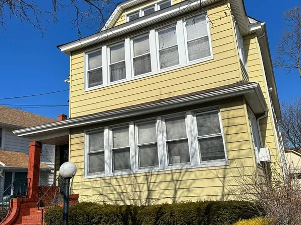 17207 144th Ave, Jamaica, NY 11434