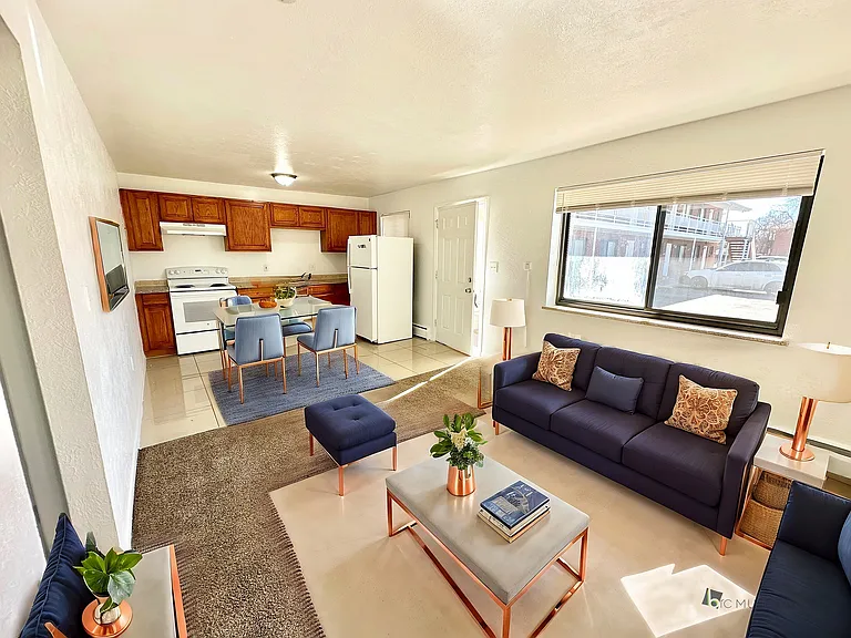 SS 2 Living Room - Modern - 3