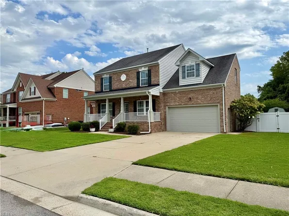 413 Quaker Ridge Ct, Suffolk, VA 23435