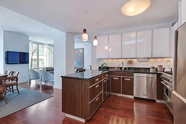 Rented by Corcoran | media 19